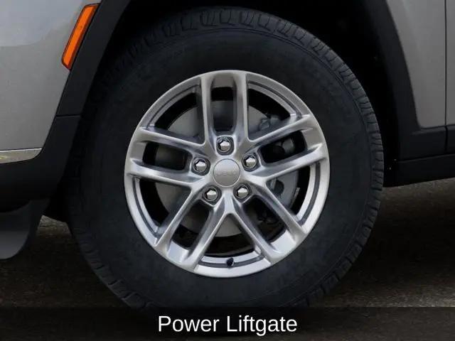 2026 Jeep Grand Cherokee L Altitude 4x4