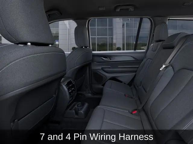 2026 Jeep Grand Cherokee L Altitude 4x4