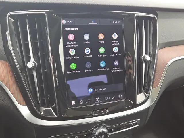 2024 Volvo S60 B5 Plus Dark Theme