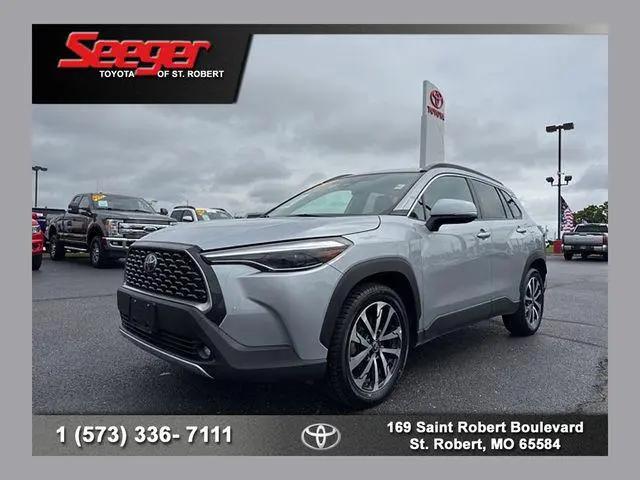 2024 Toyota Corolla Cross XLE for sale in Saint Robert, MO