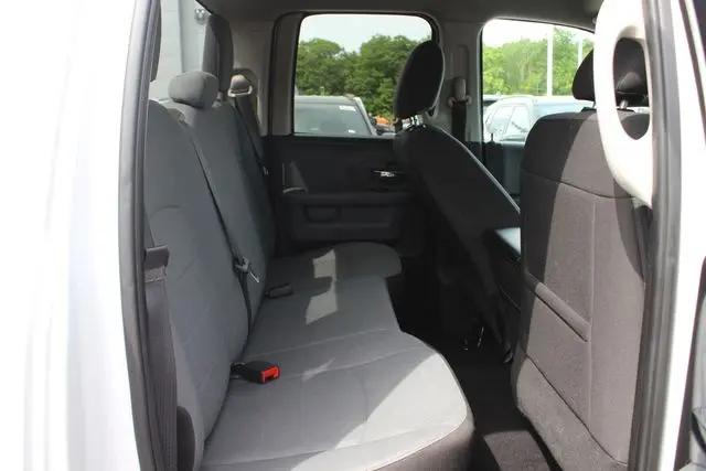 2024 Ram 1500 Classic SLT Quad Cab 4x4 6'4" Box