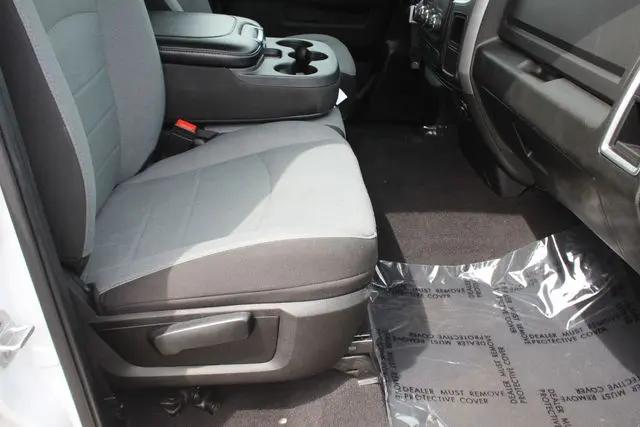 2024 Ram 1500 Classic SLT Quad Cab 4x4 6'4" Box