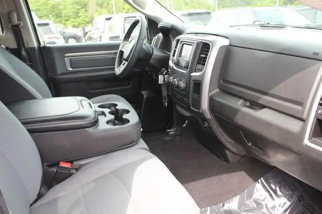 2024 Ram 1500 Classic SLT Quad Cab 4x4 6'4" Box