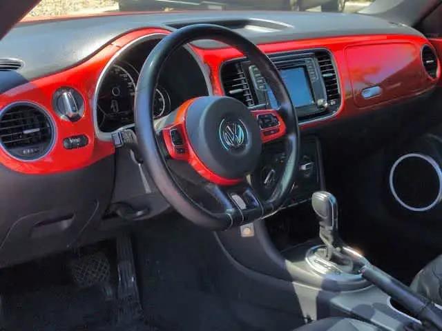 2016 Volkswagen Beetle 1.8T SE