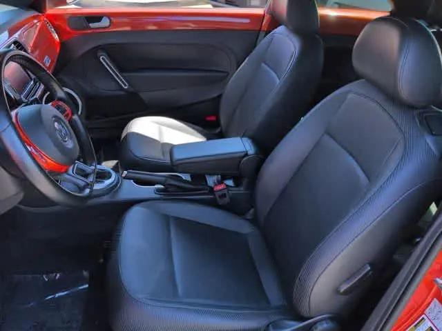 2016 Volkswagen Beetle 1.8T SE