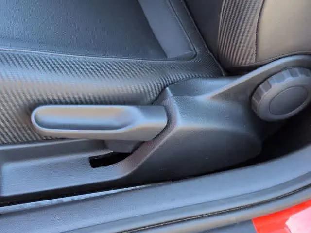 2016 Volkswagen Beetle 1.8T SE