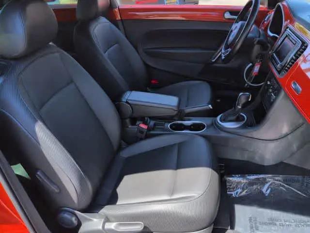 2016 Volkswagen Beetle 1.8T SE