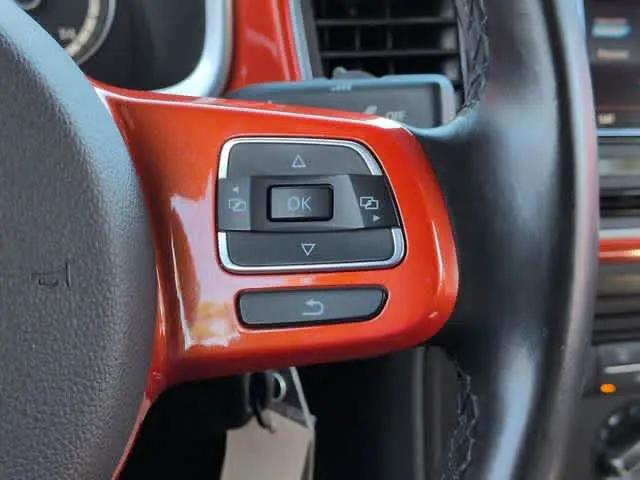 2016 Volkswagen Beetle 1.8T SE