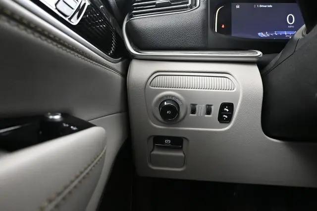 2022 Jeep Wagoneer Series II 4x4