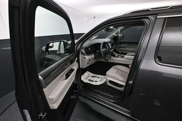 2022 Jeep Wagoneer Series II 4x4