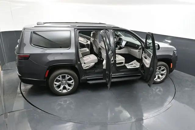 2022 Jeep Wagoneer Series II 4x4