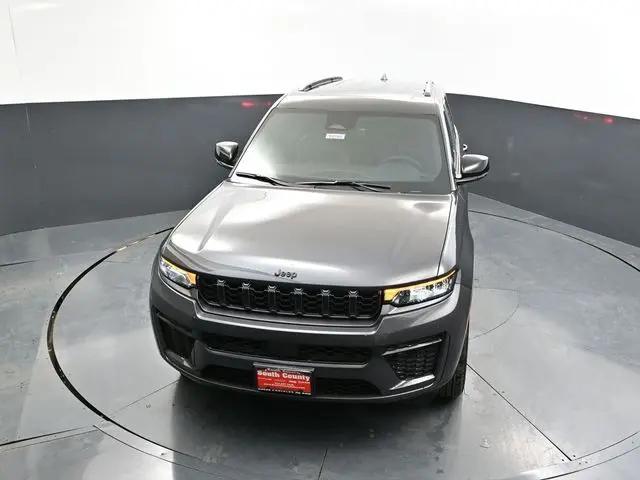 2026 Jeep Grand Cherokee Altitude 4x4