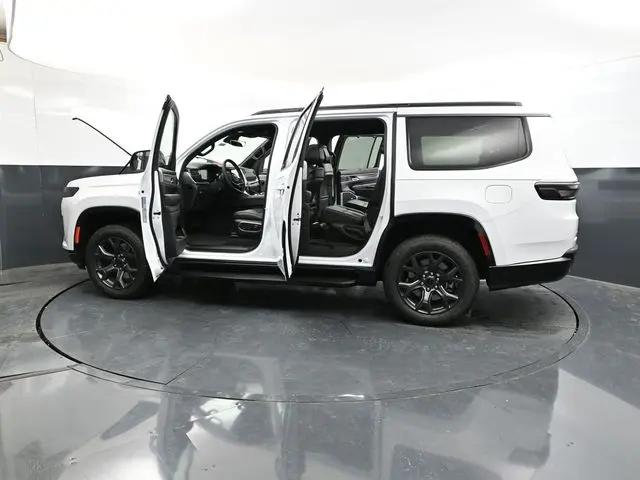 2026 Jeep Grand Wagoneer Limited Altitude 4x4