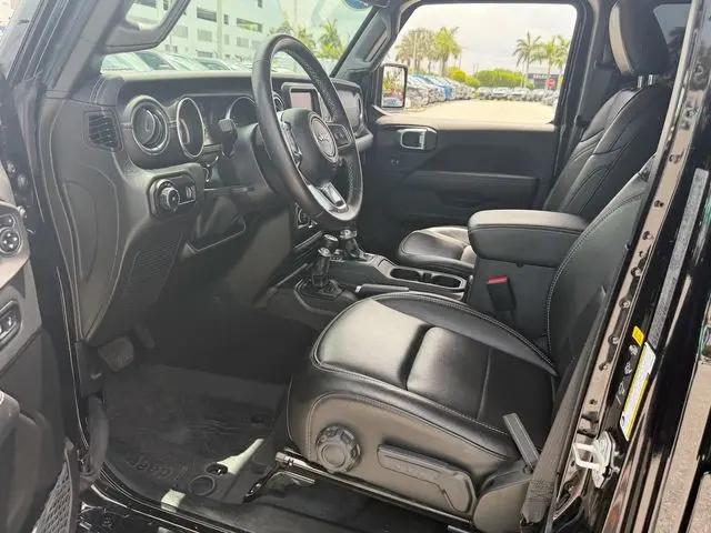 2023 Jeep Wrangler 4-Door Sahara 4x4