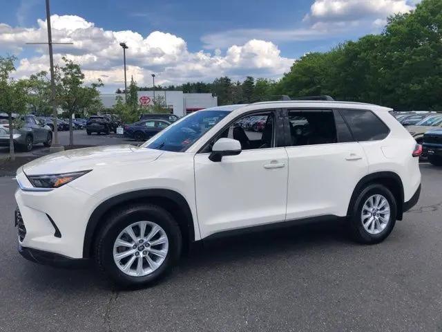2024 Toyota Grand Highlander Hybrid XLE