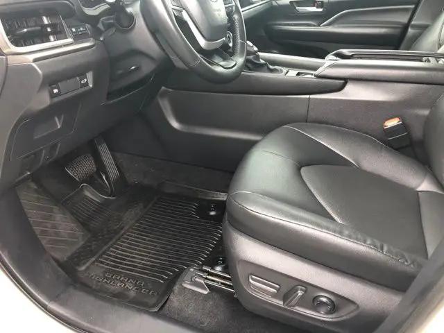 2024 Toyota Grand Highlander Hybrid XLE