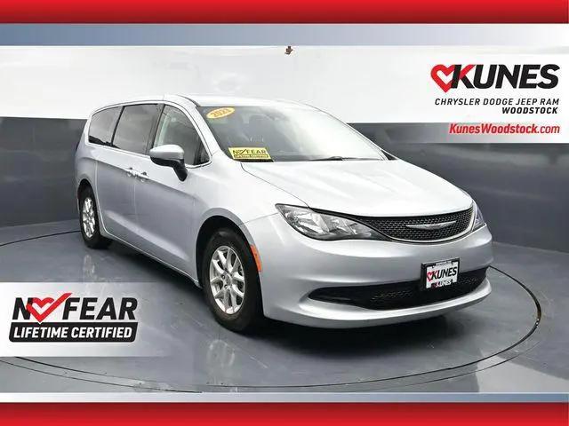 2023 Chrysler Voyager LX for sale in Woodstock, IL