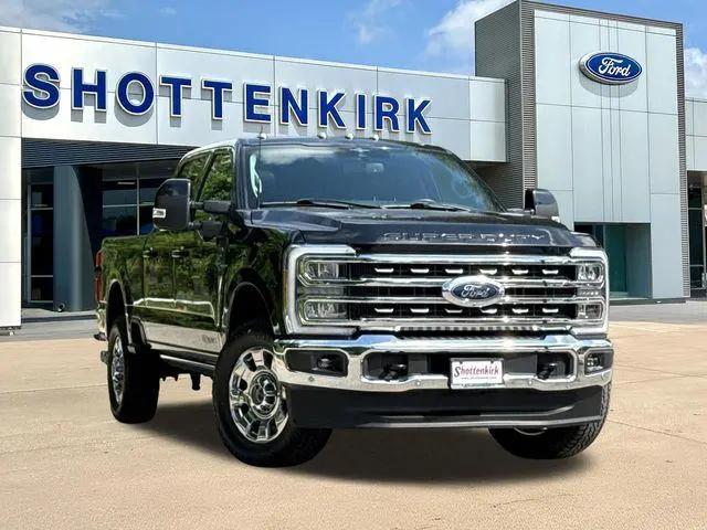 2023 Ford F-250 LARIAT for sale in Granbury, TX