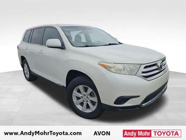 2013 Toyota Highlander SE V6 for sale in Avon, IN