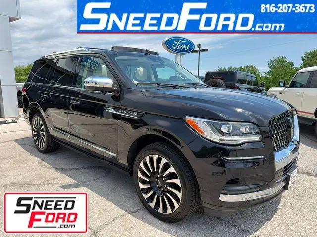 2023 Lincoln Navigator Black Label for sale in Gower, MO