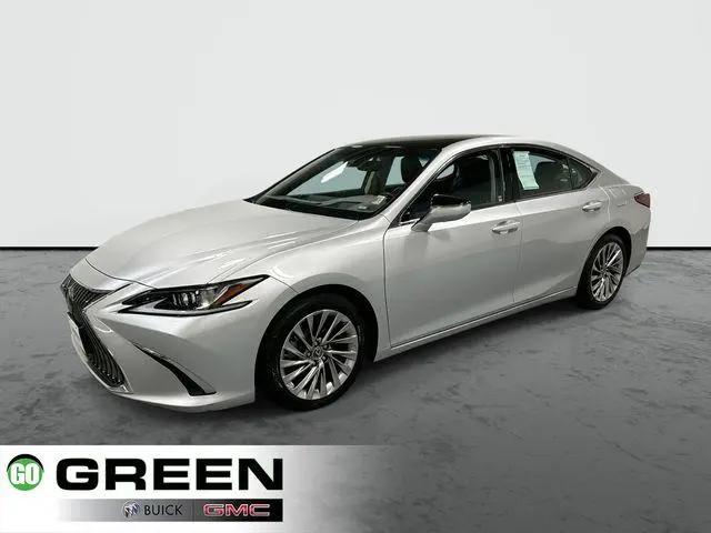 2019 Lexus ES 350 Unknown for sale in Davenport, IA