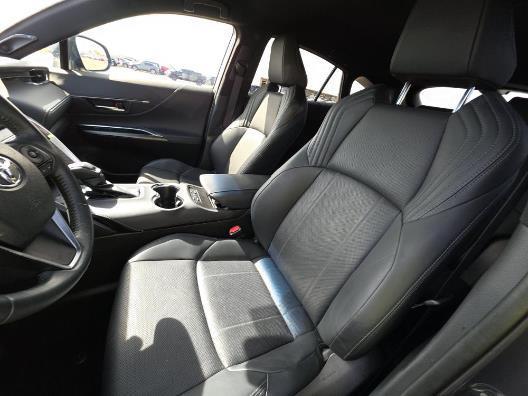2022 Toyota Venza LE