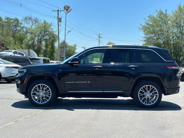 2022 Jeep Grand Cherokee Summit 4x4