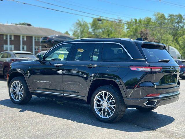 2022 Jeep Grand Cherokee Summit 4x4