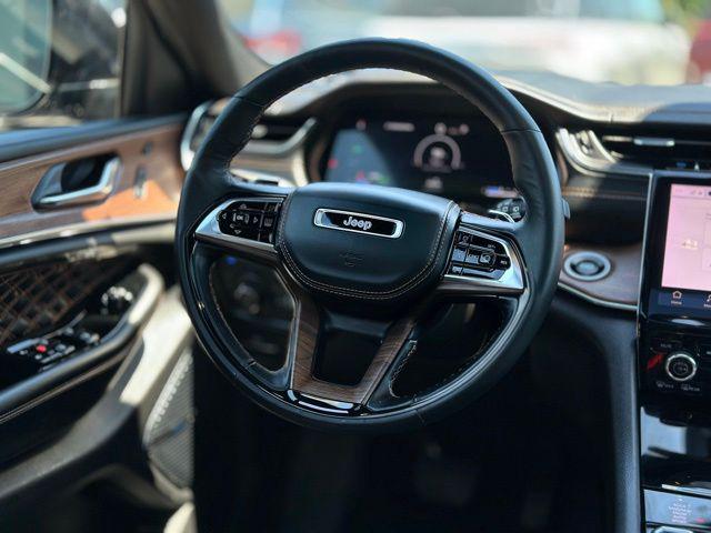 2022 Jeep Grand Cherokee Summit 4x4