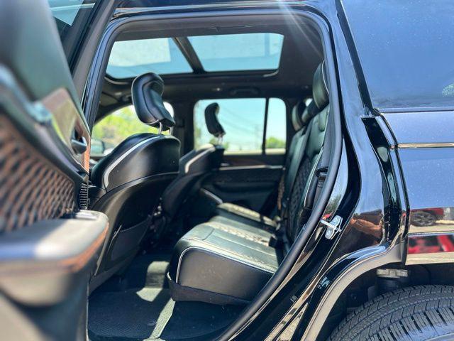 2022 Jeep Grand Cherokee Summit 4x4