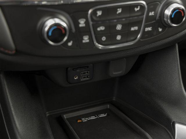 2023 Chevrolet Traverse AWD RS