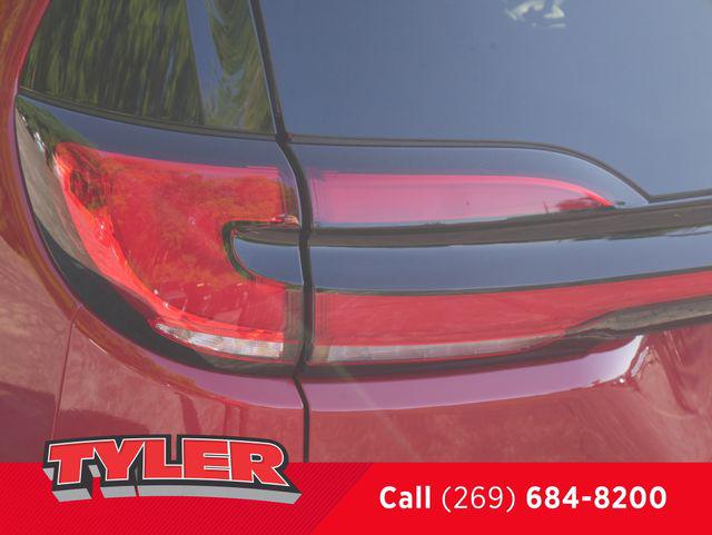 2027 Chrysler Pacifica Limited