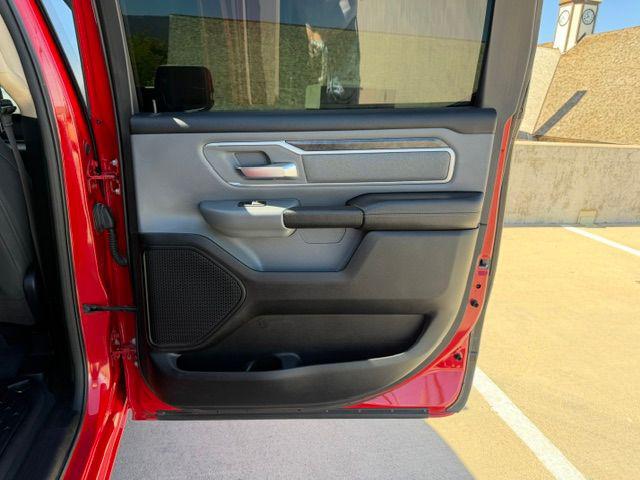 2020 Ram 1500 Big Horn Crew Cab 4x4 57 Box