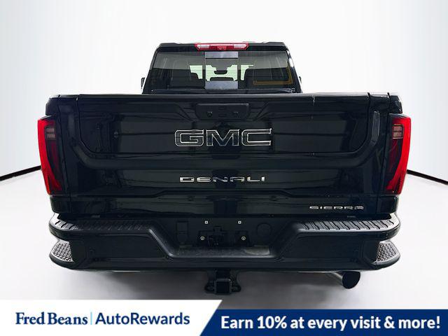 2026 GMC Sierra 2500HD Crew Cab, Standard Bed, Denali Ultimate, 4WD