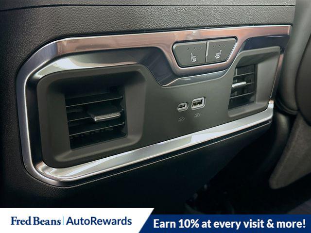 2026 GMC Sierra 2500HD Crew Cab, Standard Bed, Denali Ultimate, 4WD