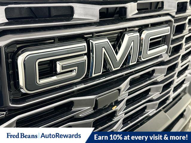 2026 GMC Sierra 2500HD Crew Cab, Standard Bed, Denali Ultimate, 4WD