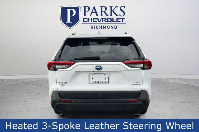 2022 Toyota RAV4 Hybrid XLE