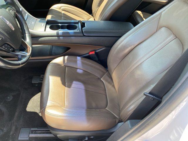 2015 Lincoln MKZ Base