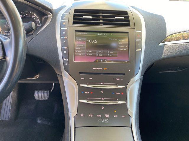 2015 Lincoln MKZ Base