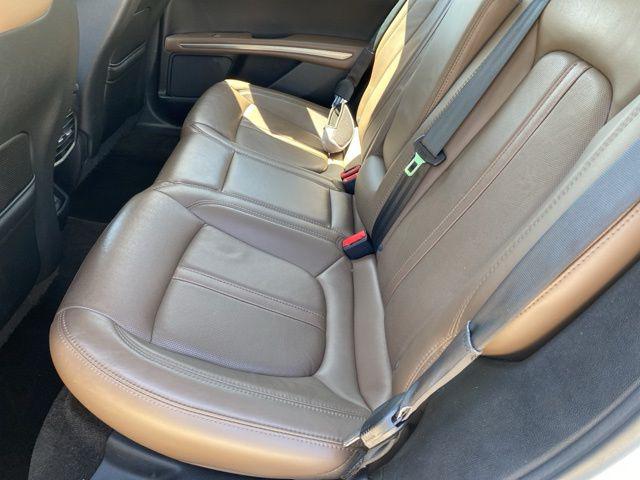 2015 Lincoln MKZ Base