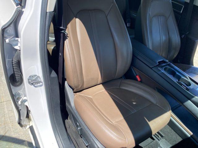 2015 Lincoln MKZ Base