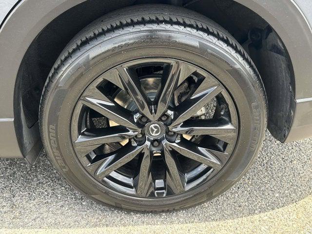 2023 Mazda CX-9 Carbon Edition