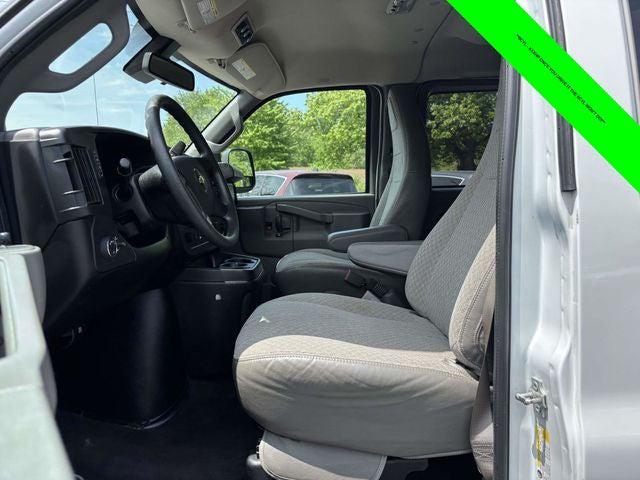 2020 Chevrolet Express Passenger RWD 2500 Regular Wheelbase LT