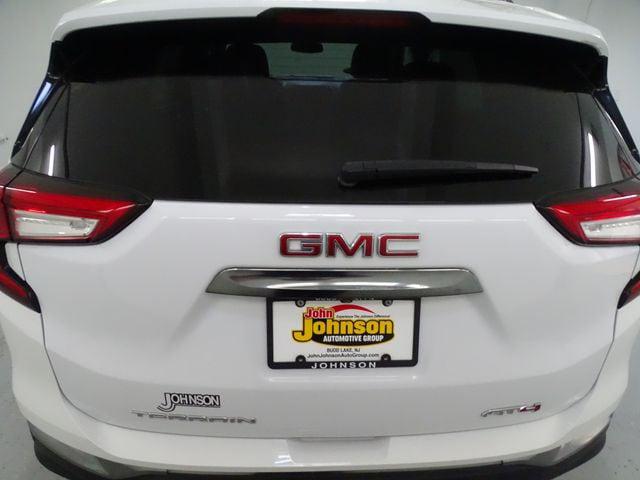 2023 GMC Terrain AWD AT4