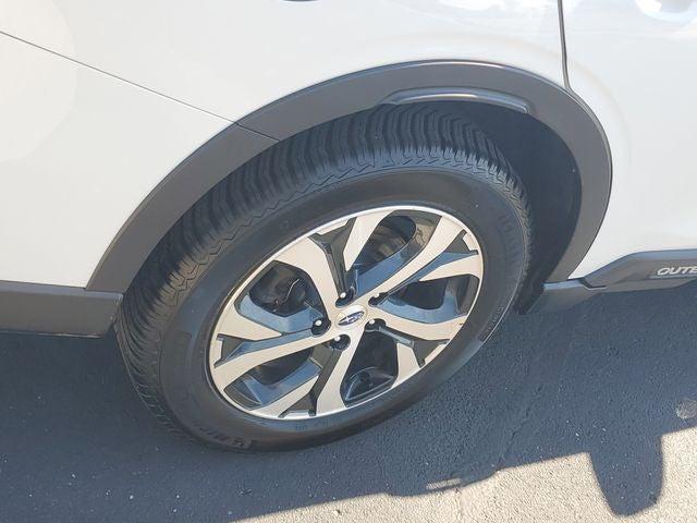 2022 Subaru Outback Touring