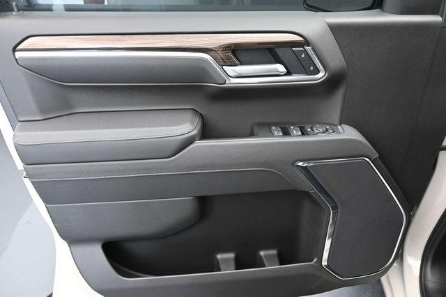 2026 Chevrolet Silverado 1500 4WD Crew Cab Short Bed RST