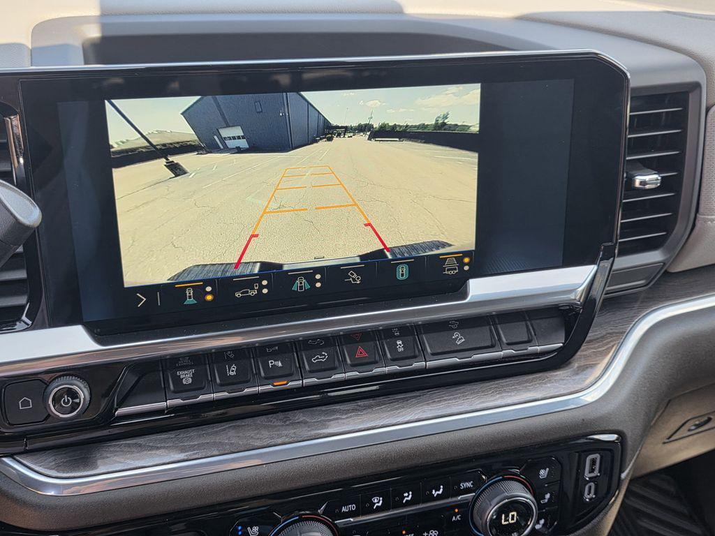 2024 Chevrolet Silverado 2500HD LTZ - Photo 15
