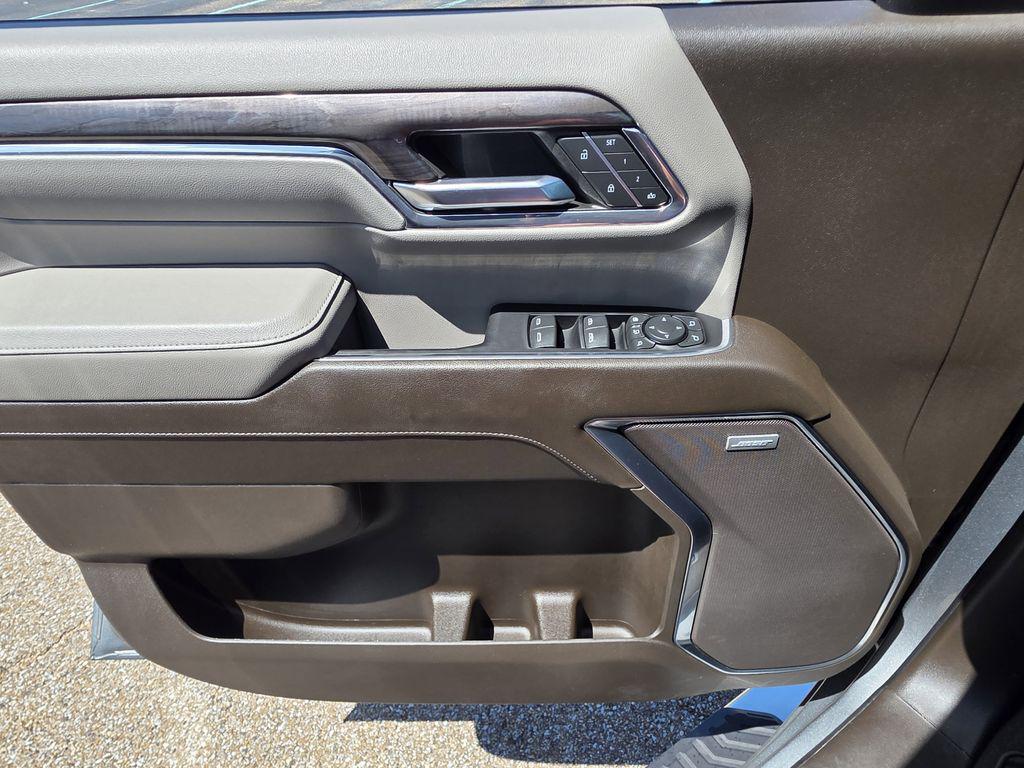 2024 Chevrolet Silverado 2500HD LTZ - Photo 20
