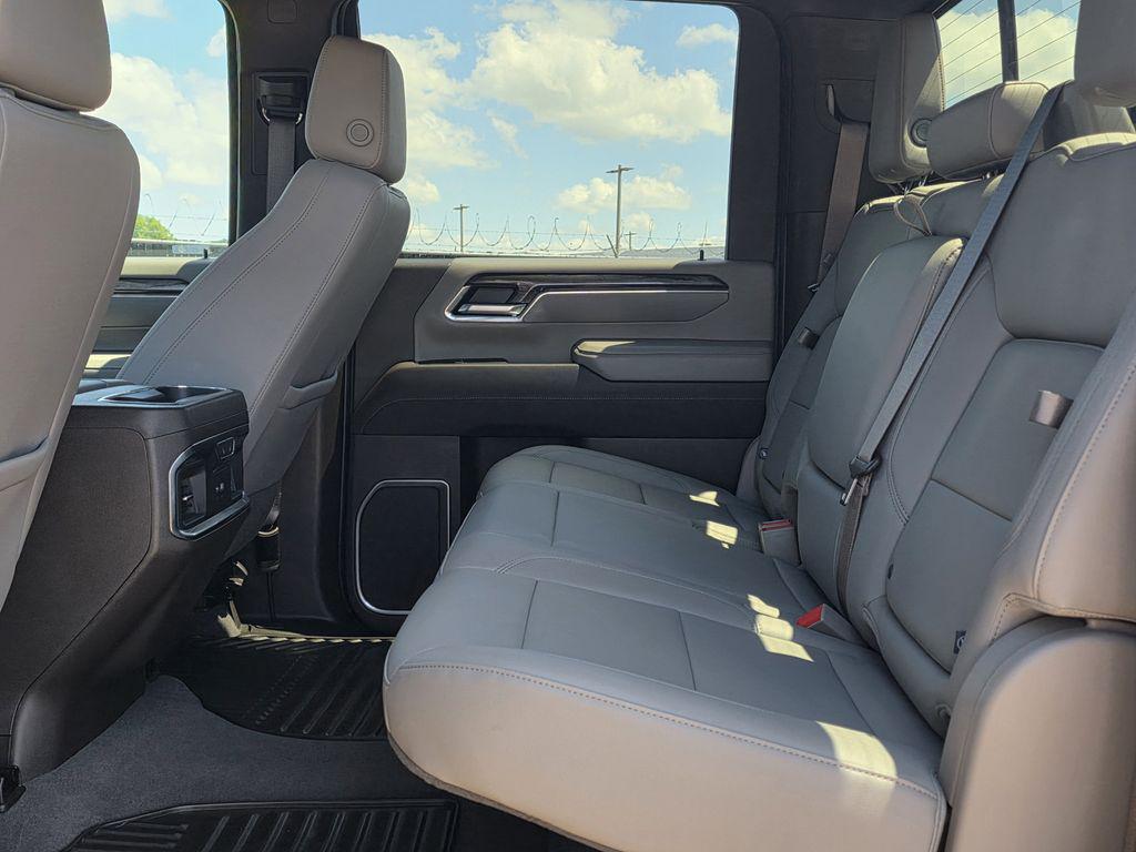 2024 Chevrolet Silverado 2500HD LTZ - Photo 27