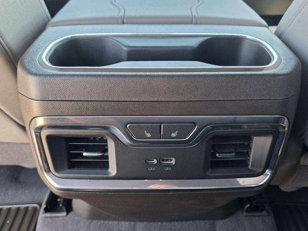 2024 Chevrolet Silverado 2500HD LTZ - Photo 29